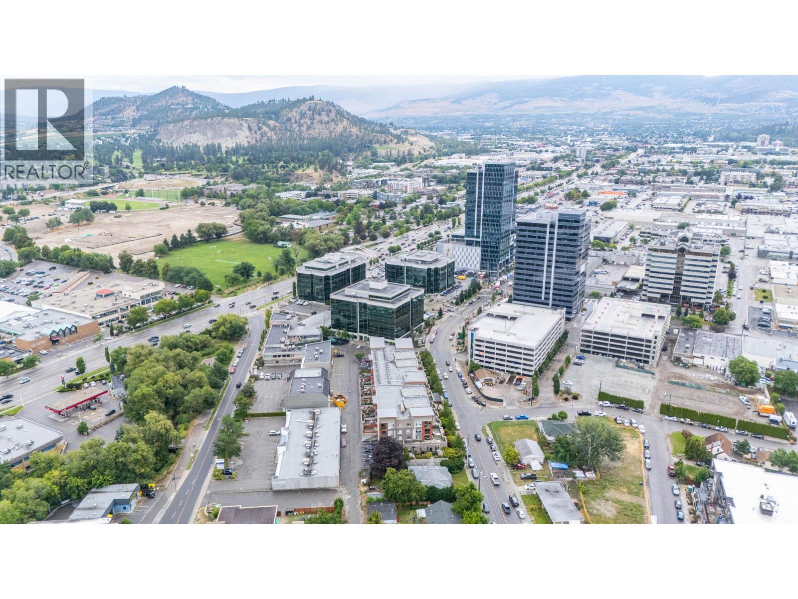 7 1550 Dickson Avenue, Kelowna