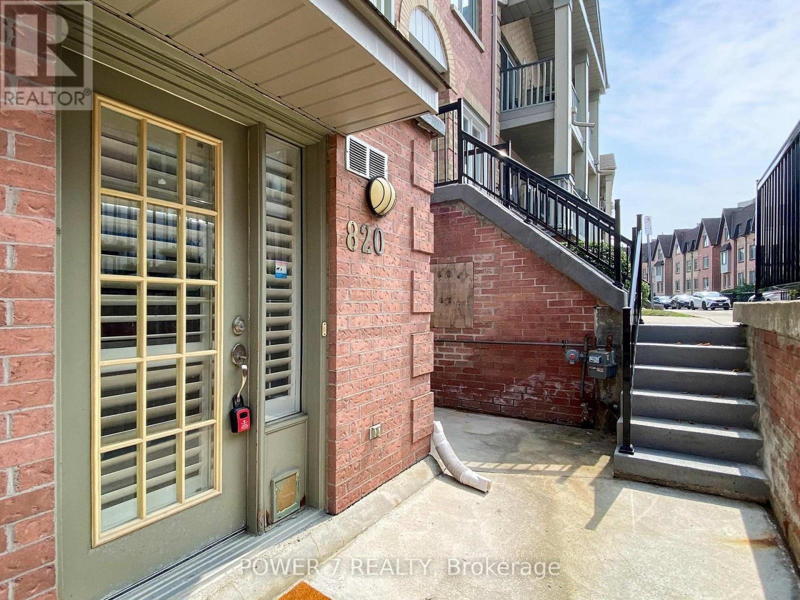 Photo 29 of 820 75 Weldrick Road E, Richmond Hill ON