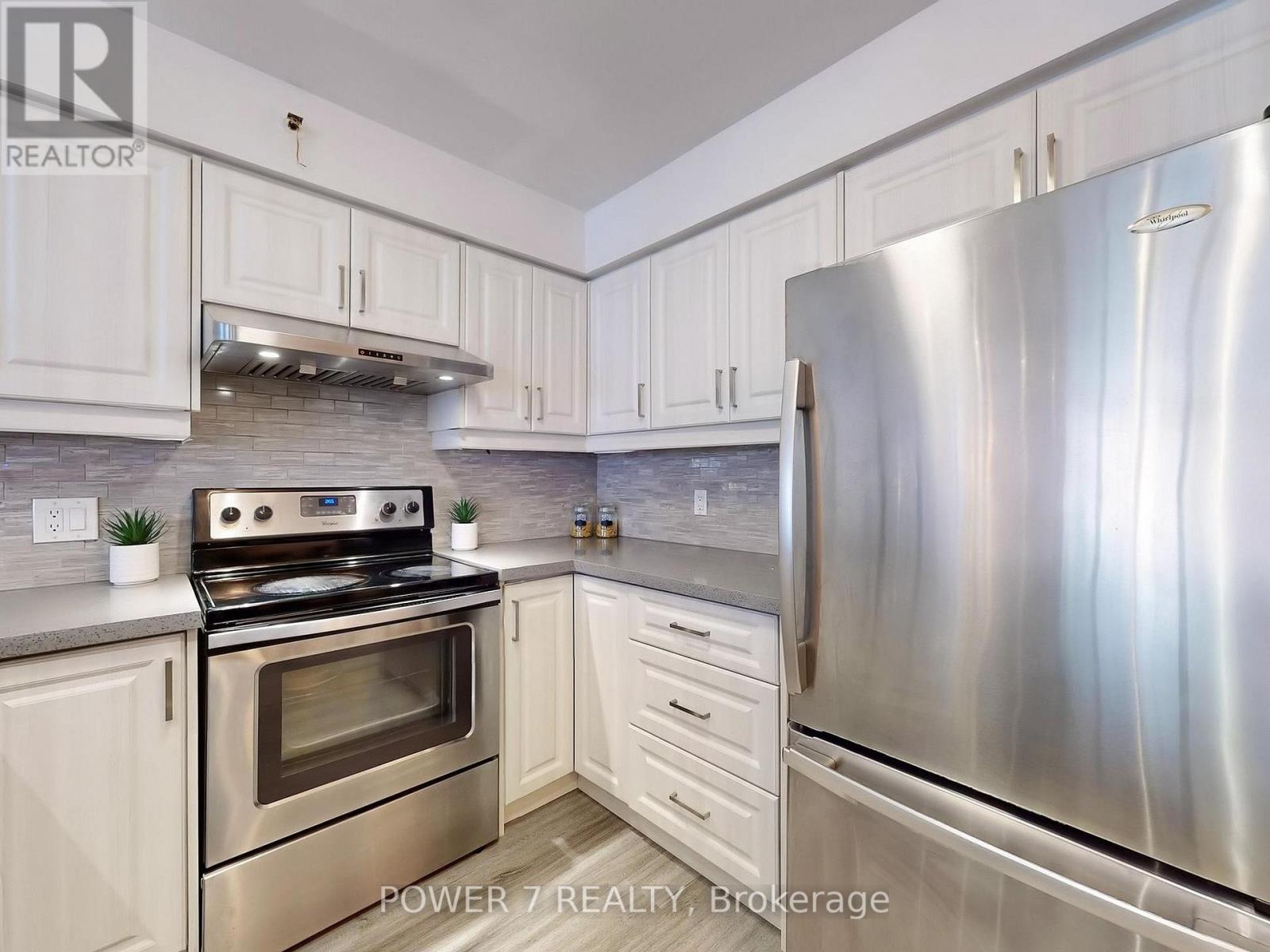 Photo 26 of 820 75 Weldrick Road E, Richmond Hill ON