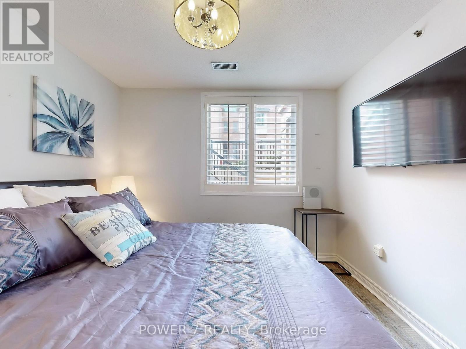 Photo 27 of 820 75 Weldrick Road E, Richmond Hill ON