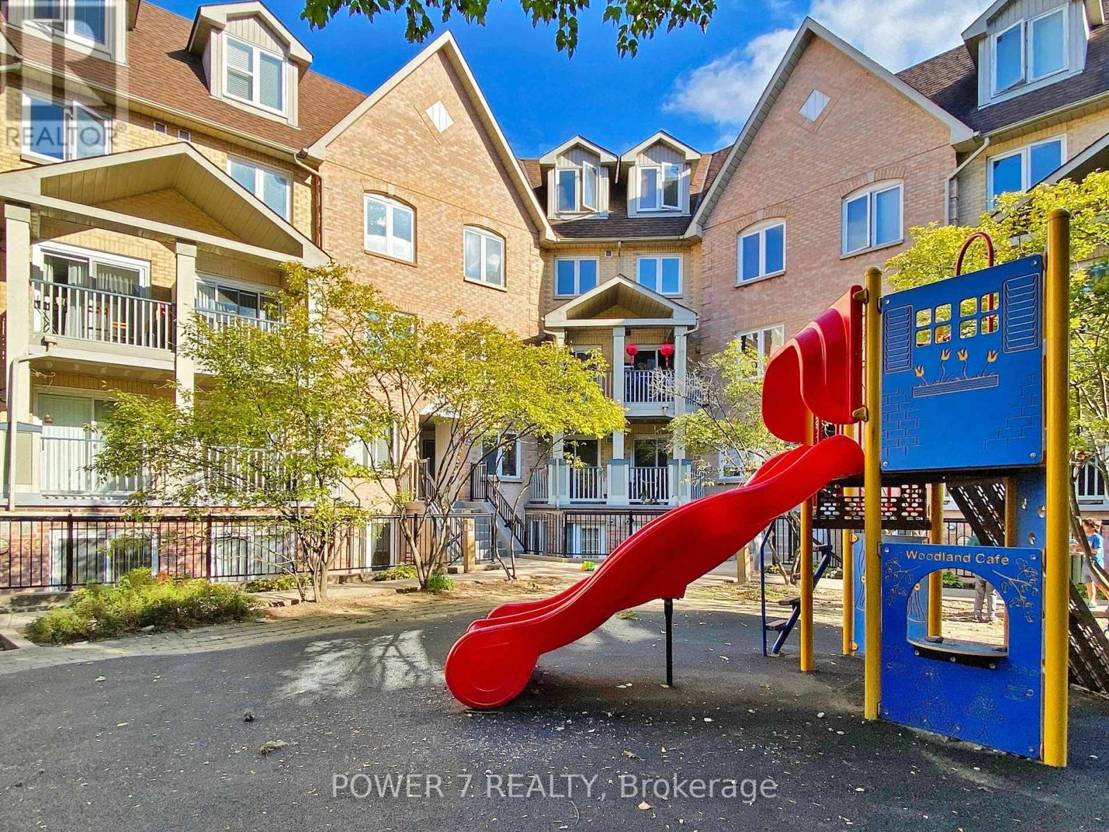 Photo 35 of 820 75 Weldrick Road E, Richmond Hill ON