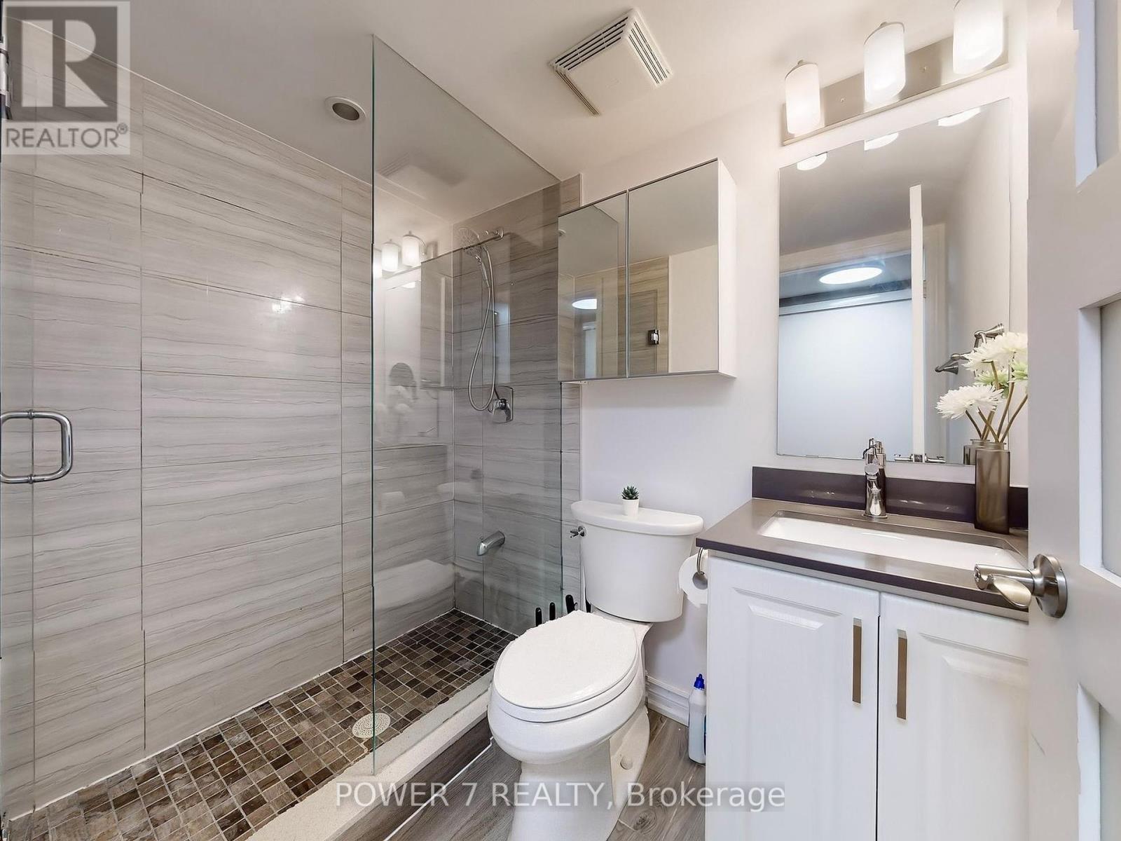 Photo 44 of 820 75 Weldrick Road E, Richmond Hill ON