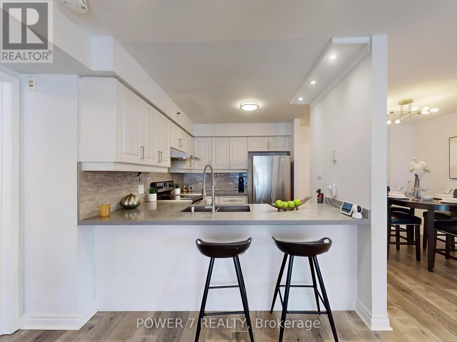 Photo 40 of 820 75 Weldrick Road E, Richmond Hill ON