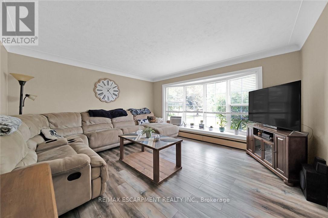 Photo 37 of 680 Haldimand 20 Road, Haldimand ON
