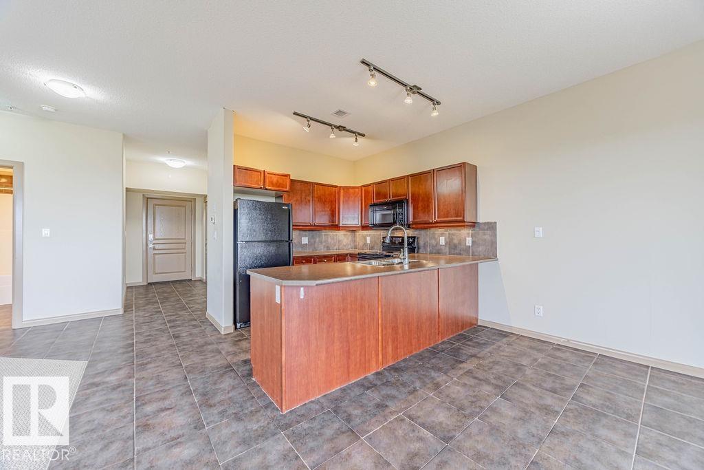 Photo 1 of 404 501 Palisades Wy, Sherwood Park AB