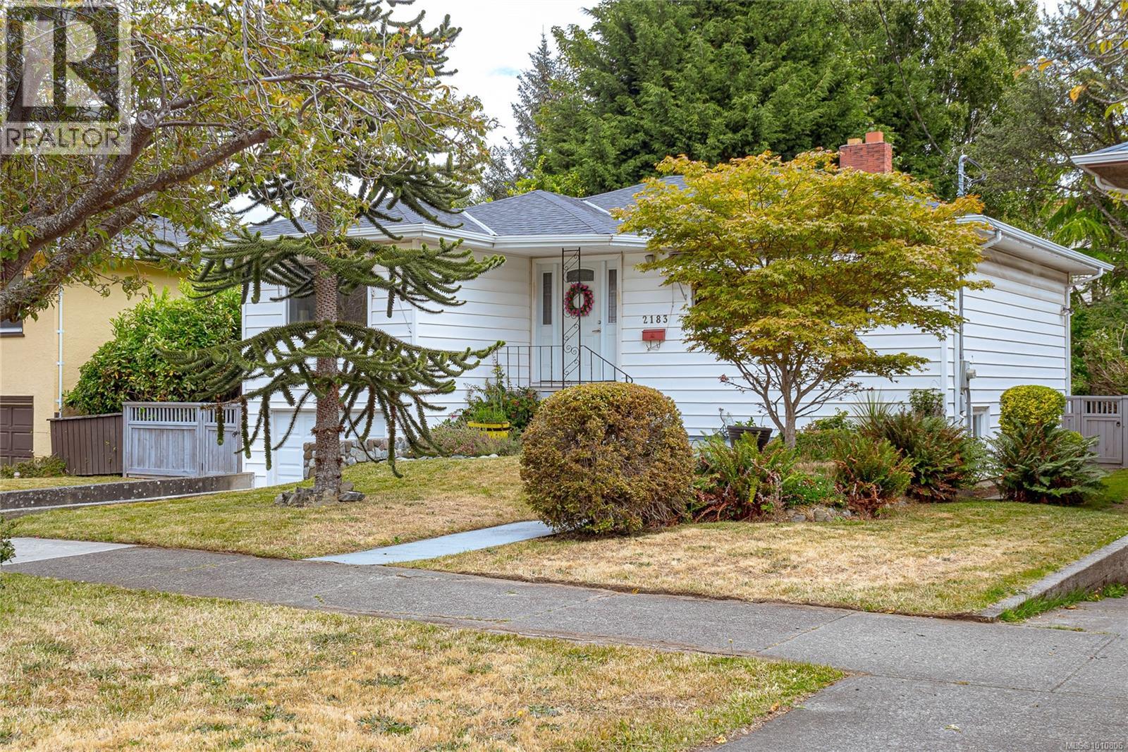  2183 Epworth Street, Oak Bay