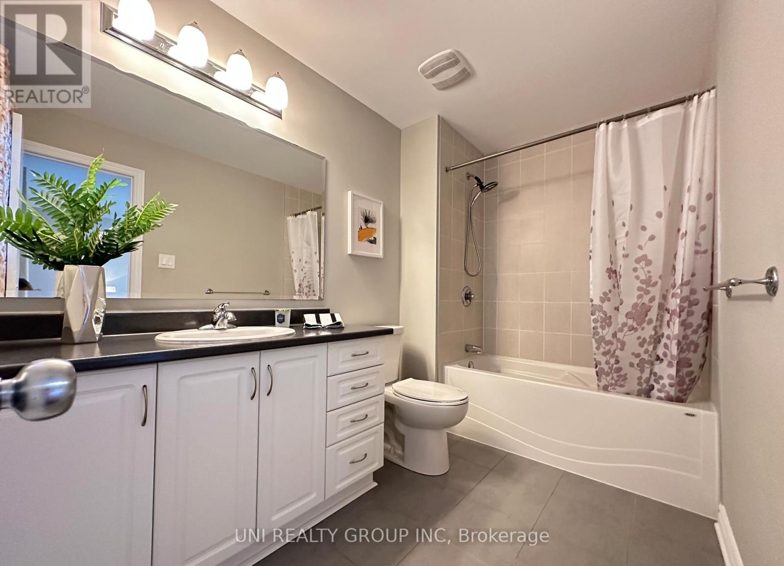 Photo 25 of 2468 Waterlilly Way, Ottawa ON
