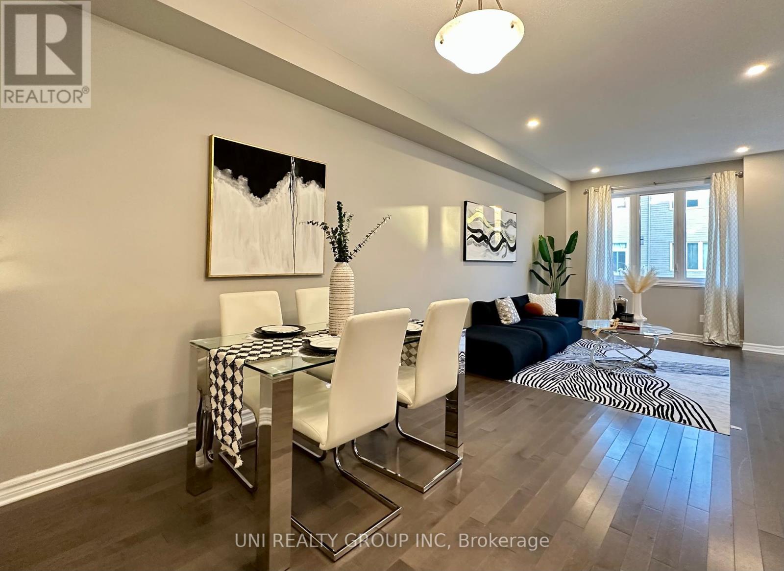 Photo 7 of 2468 Waterlilly Way, Ottawa ON