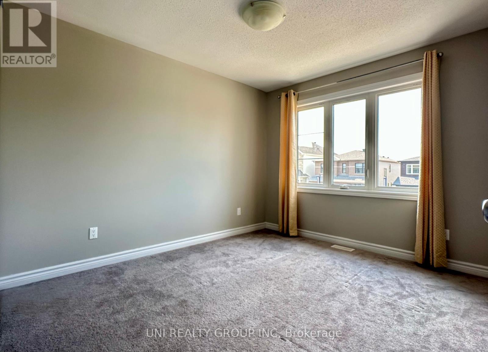 Photo 29 of 2468 Waterlilly Way, Ottawa ON