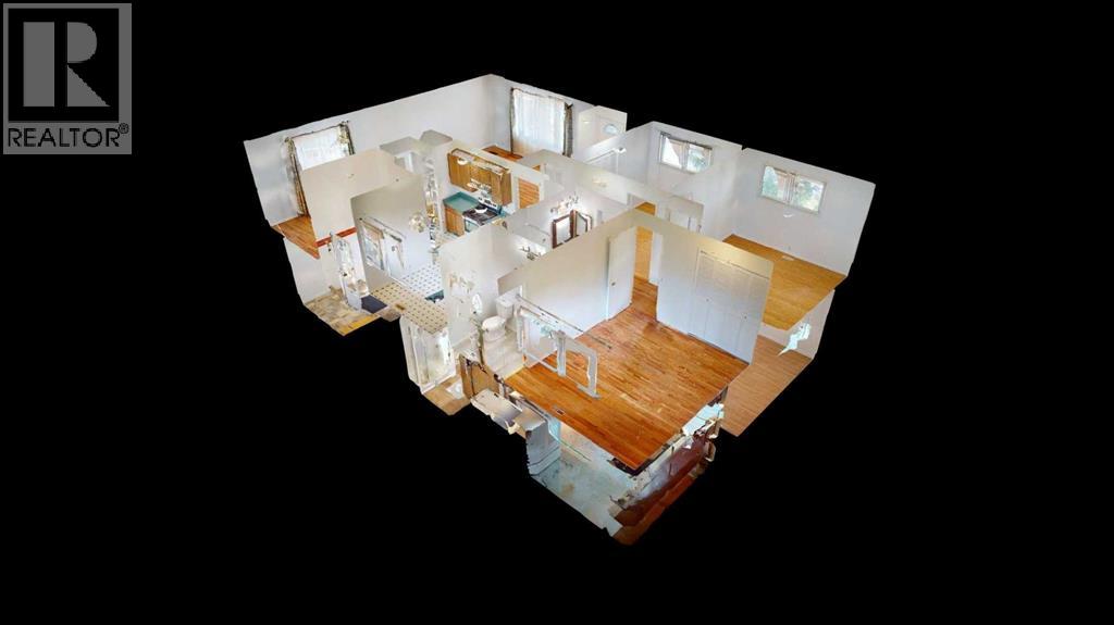 Photo 12 of 121 Beale Crescent, Fort Mcmurray AB