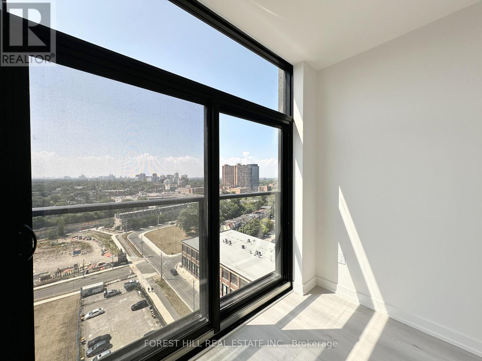 Photo 7 of 1509 181 Sterling Road, Toronto ON
