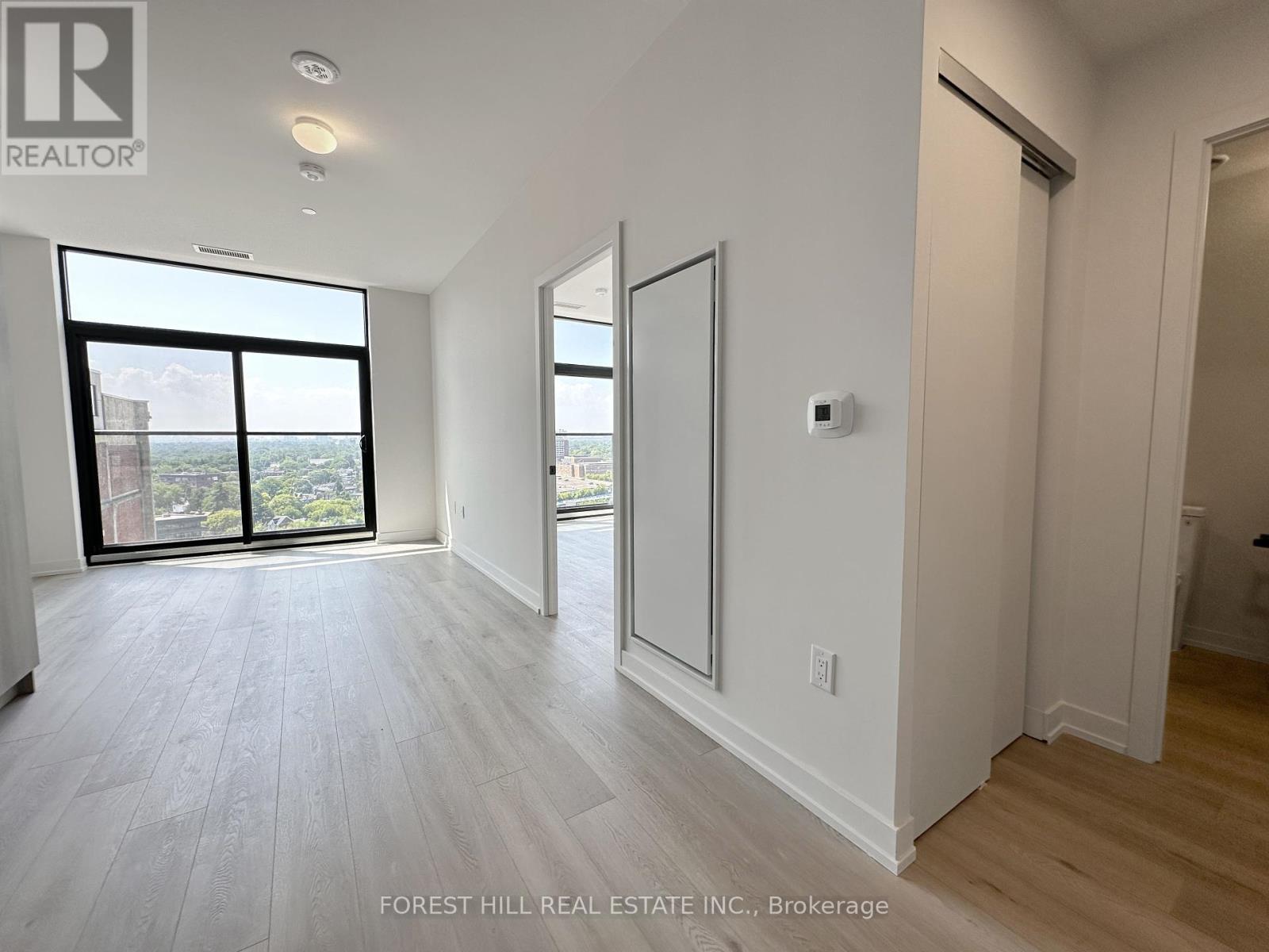 Photo 4 of 1509 181 Sterling Road, Toronto ON