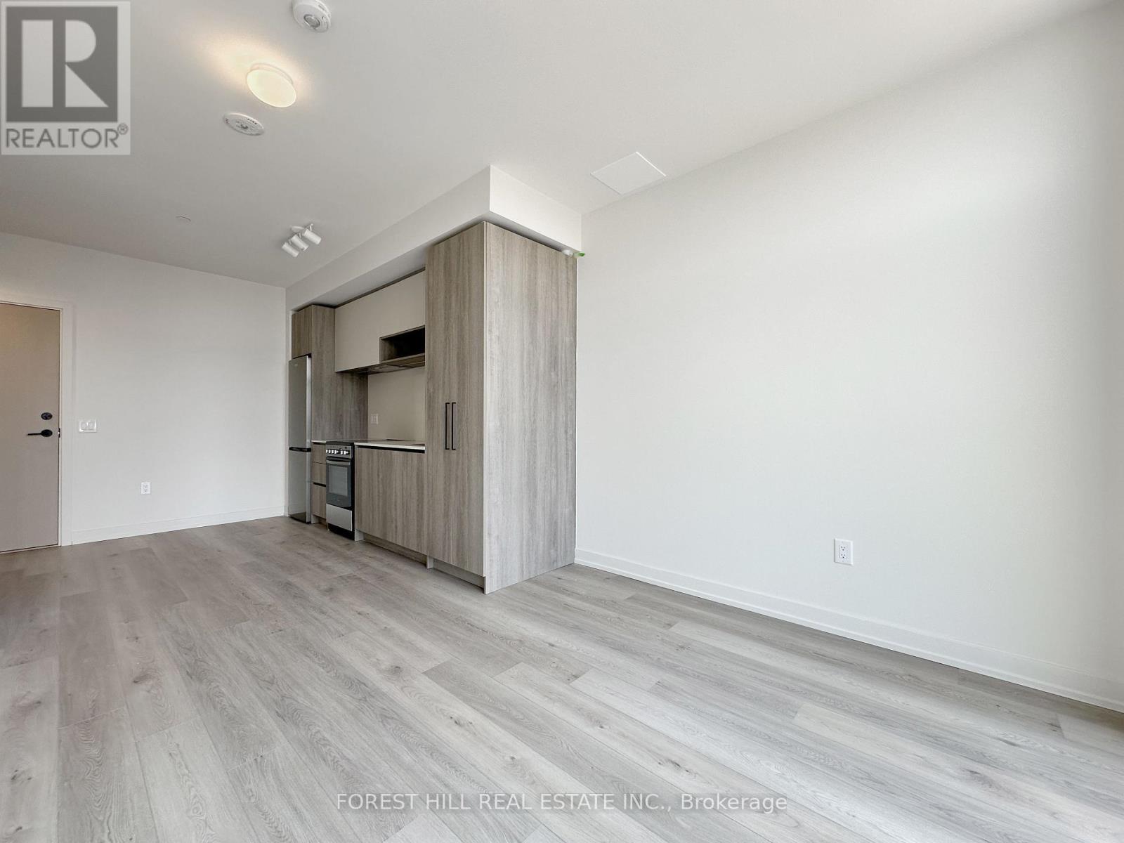 Photo 13 of 1509 181 Sterling Road, Toronto ON