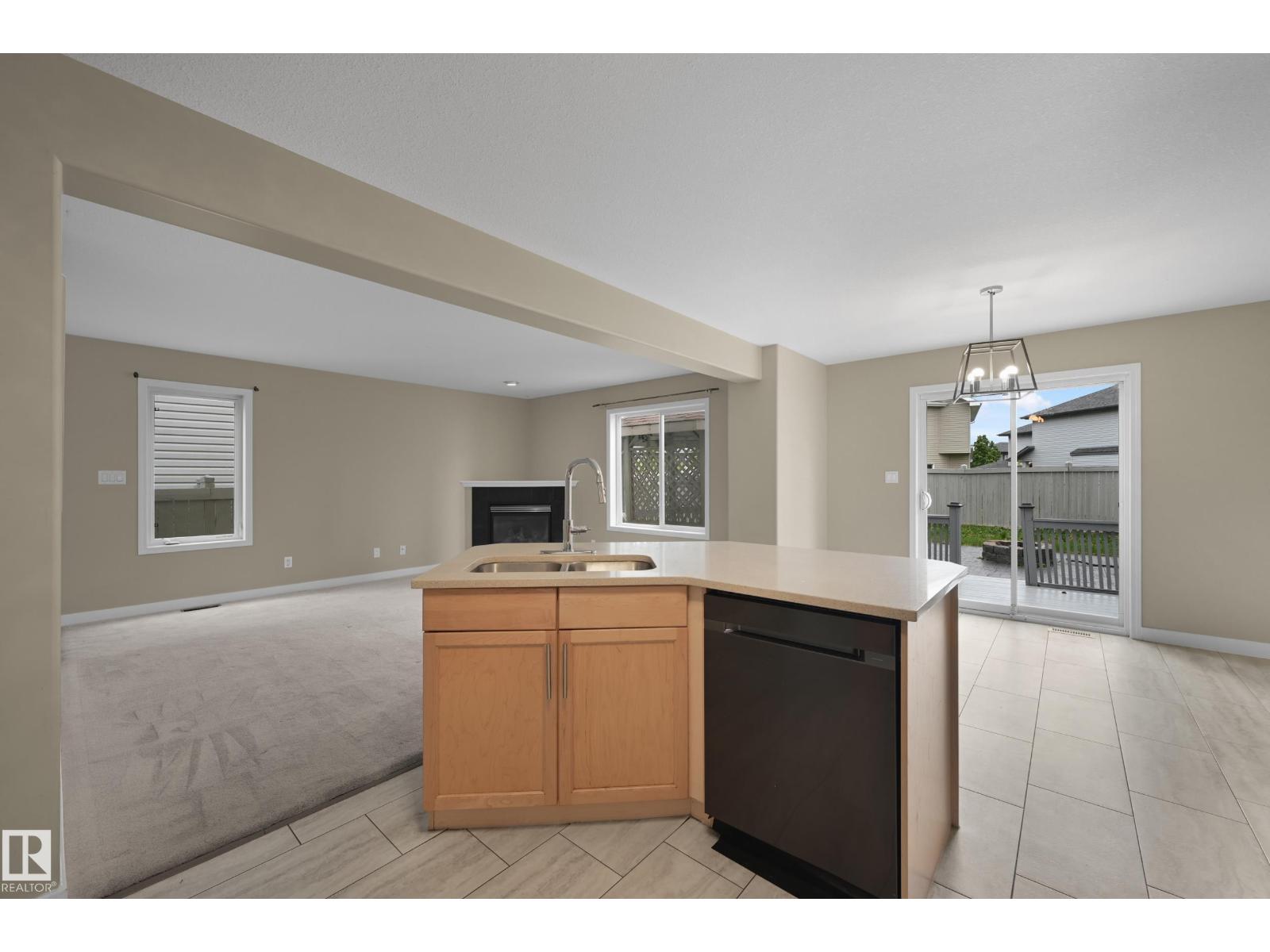 Photo 17 of 638 Leger Wy Nw, Edmonton AB