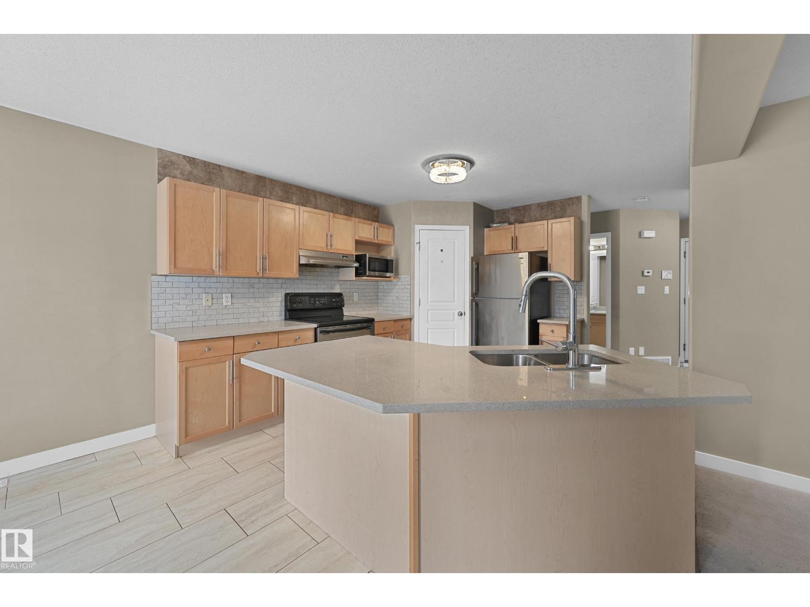 Photo 16 of 638 Leger Wy Nw, Edmonton AB