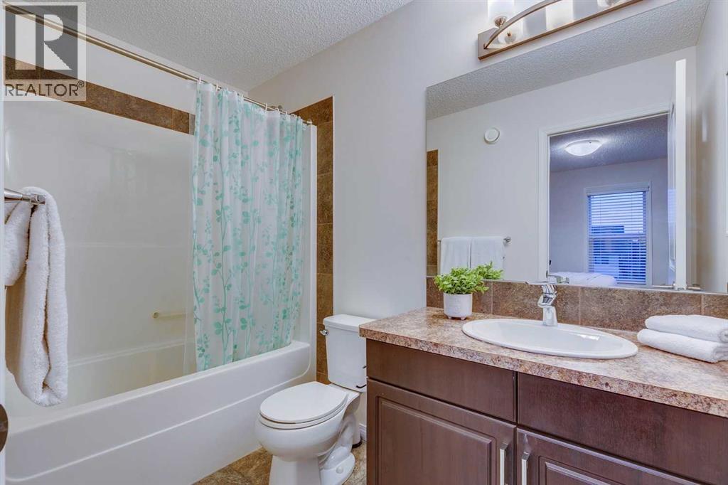 Photo 35 of 104 Masters Link Se, Calgary AB