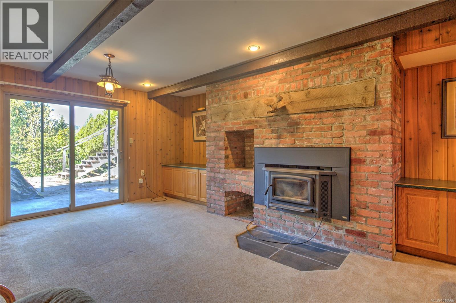 Photo 15 of 56 Prospect Ave, Lake Cowichan BC
