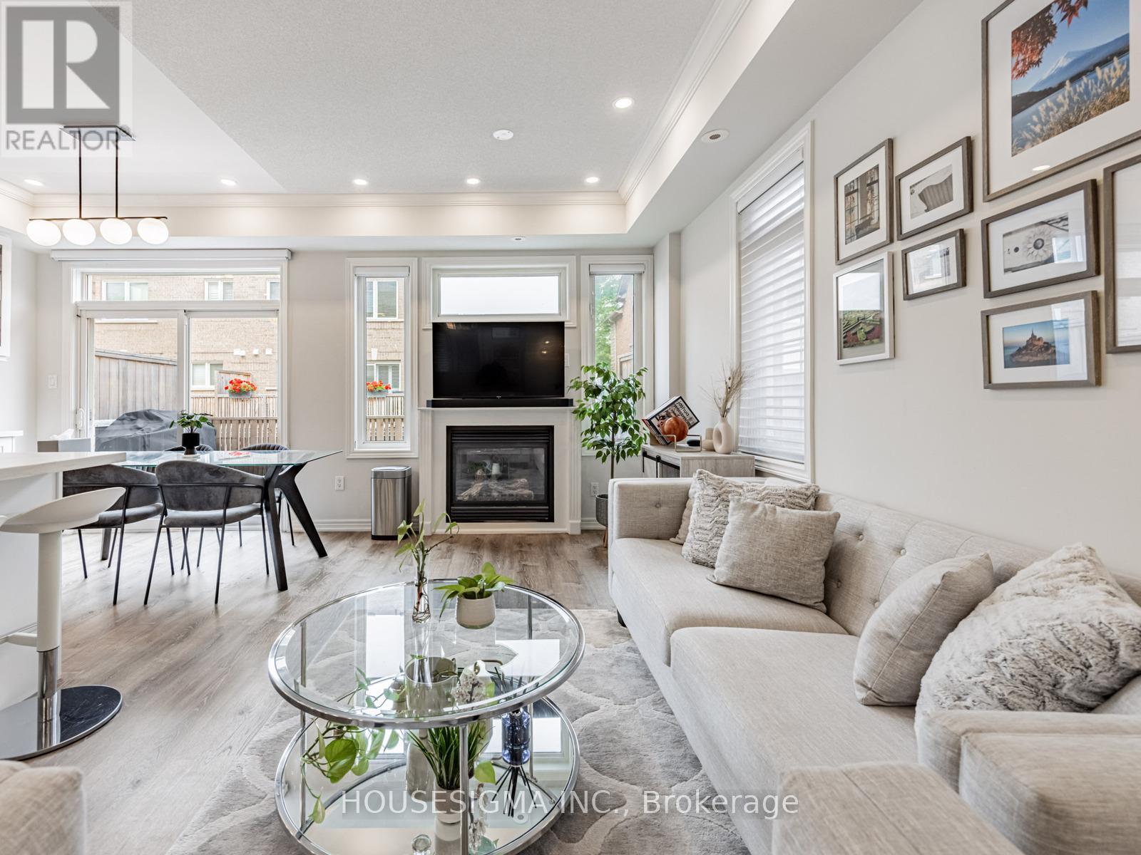 Photo 23 of 206 60 Rosewood Avenue, Mississauga ON