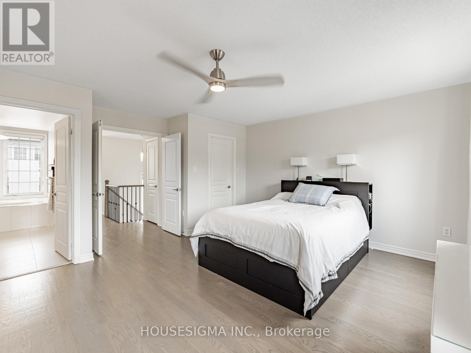 Photo 38 of 206 60 Rosewood Avenue, Mississauga ON