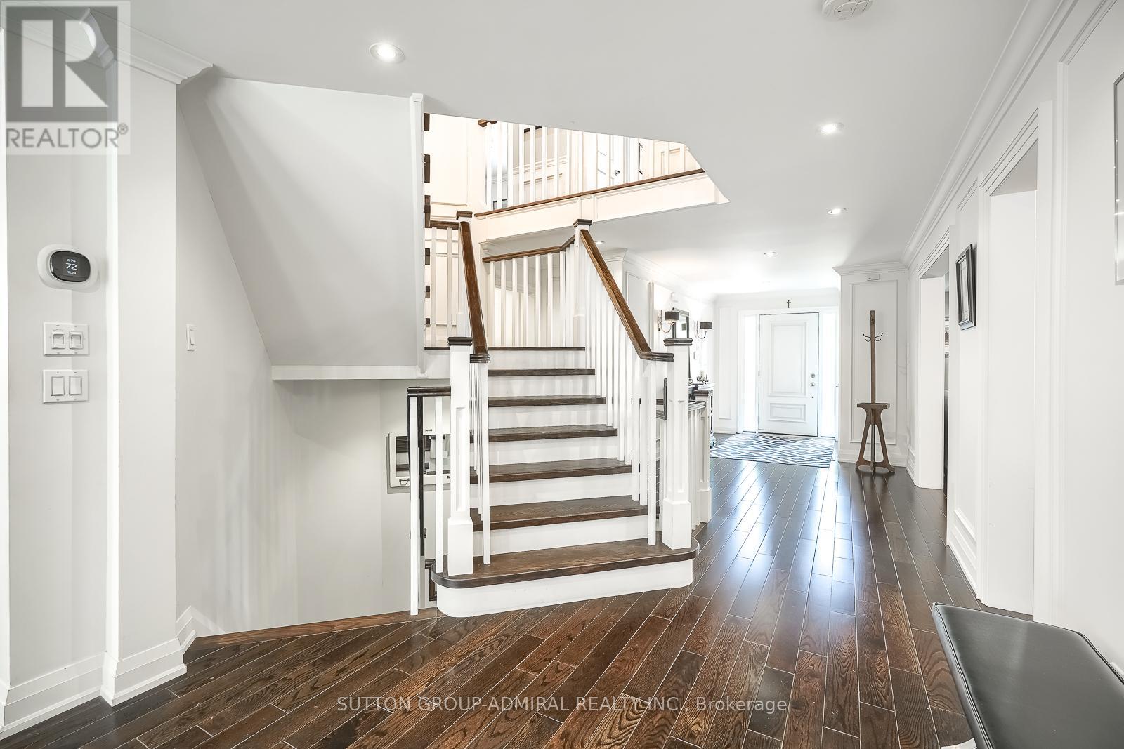 Photo 39 of 2360 Marisa Court, Mississauga ON
