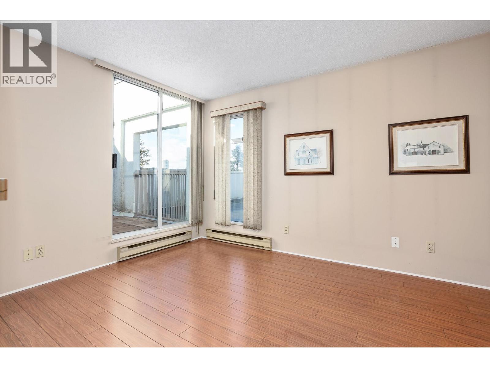 Photo 21 of 902 550 Eighth Street, New Westminster BC