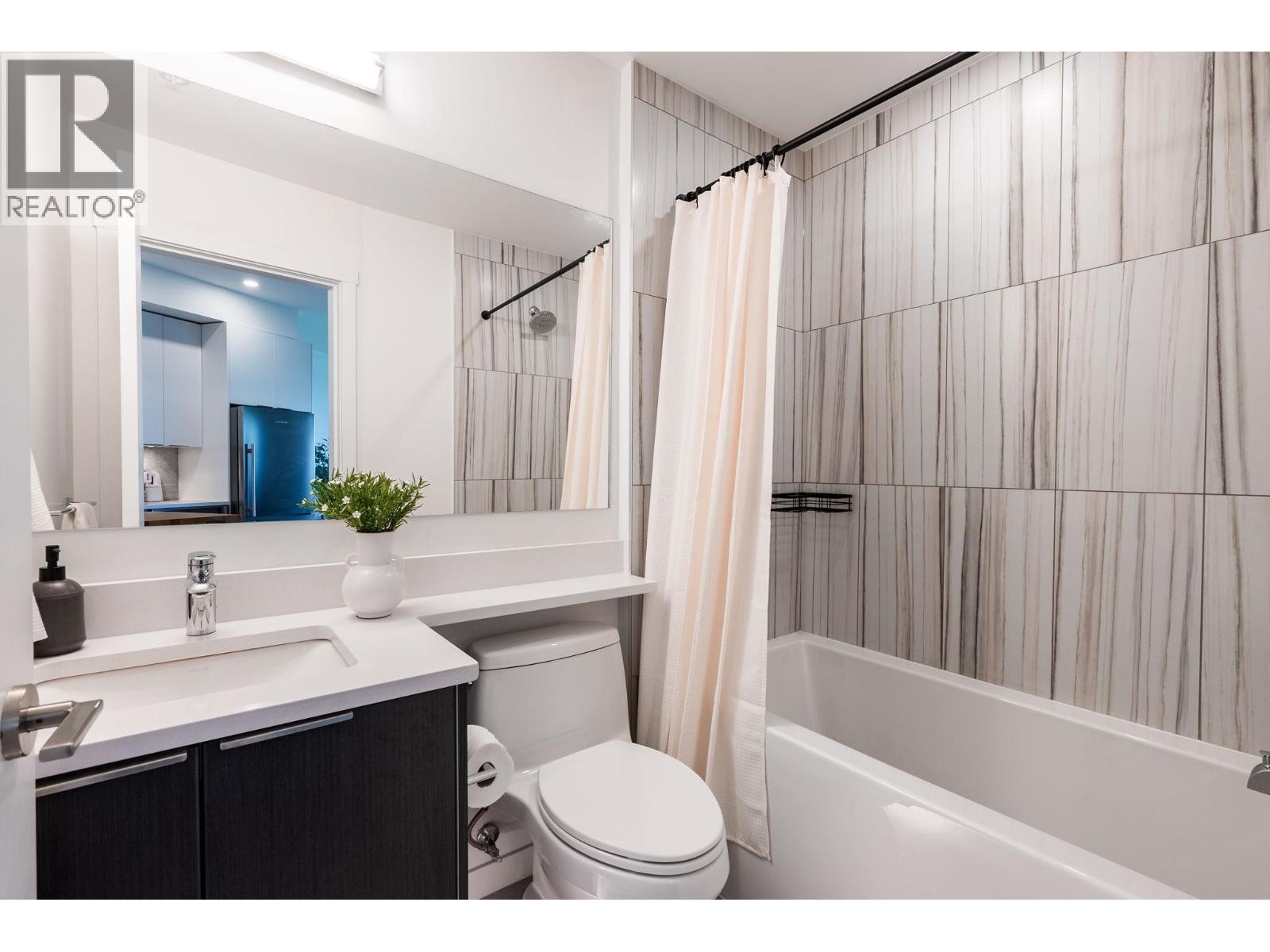 Photo 18 of 510 11641 227th Street, Maple Ridge BC