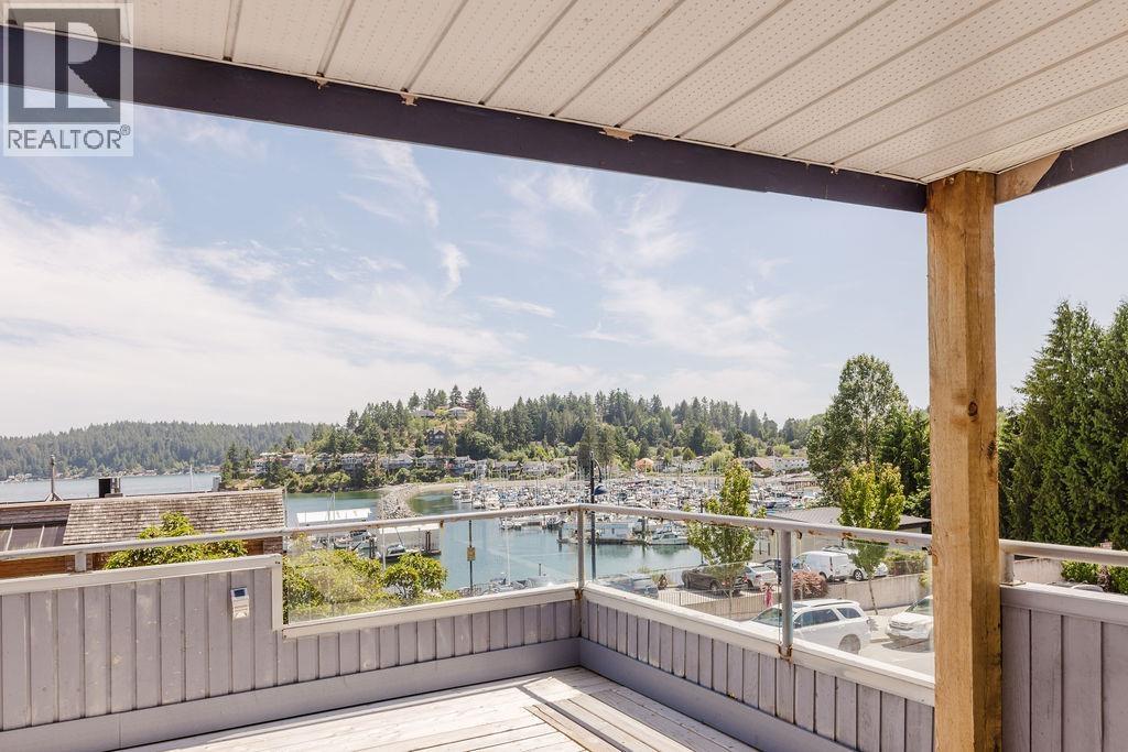 6 291 PERIWINKLE LANE, Gibsons