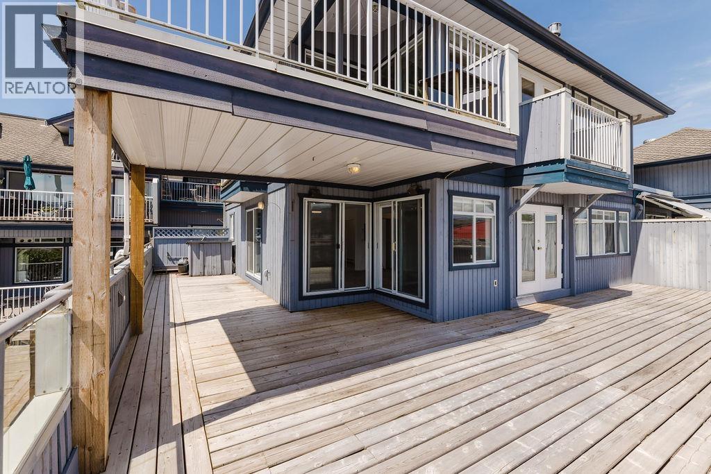 6 291 PERIWINKLE LANE, Gibsons