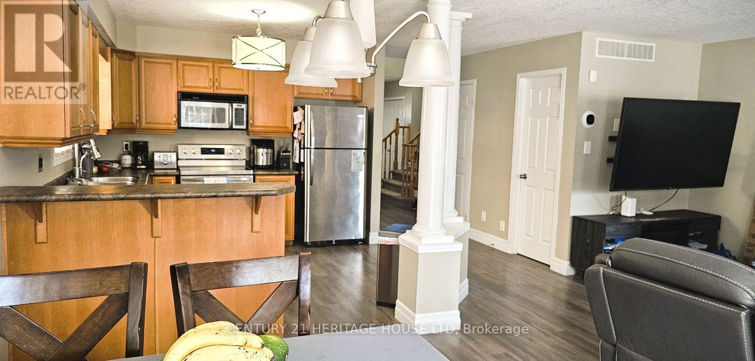 Photo 26 of 256 Sienna Crescent, Kitchener ON