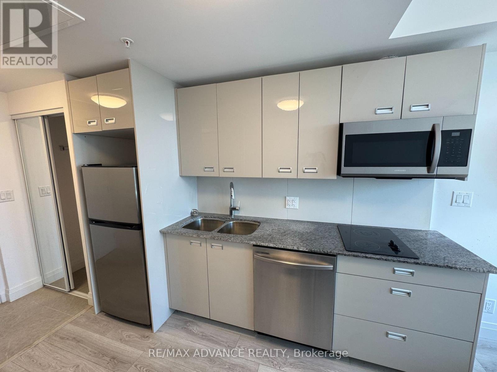 Photo 6 of 902 652 Princess Street, Kingston ON