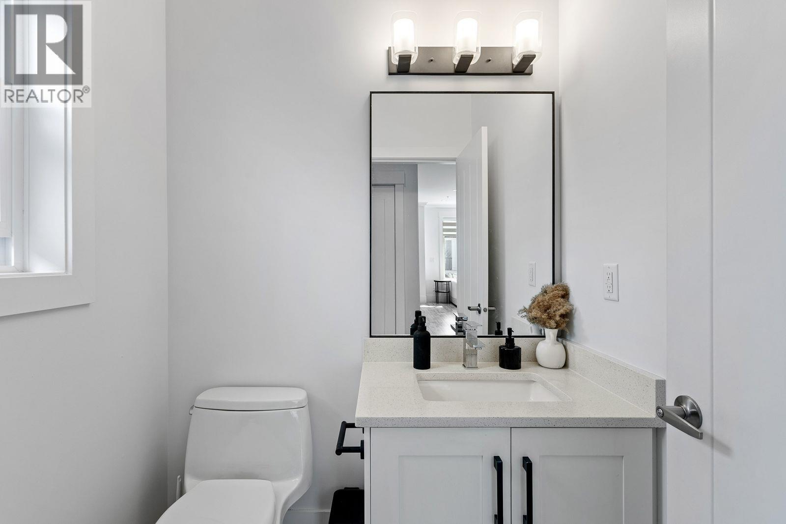 Photo 17 of 24297 101 A Avenue, Maple Ridge BC
