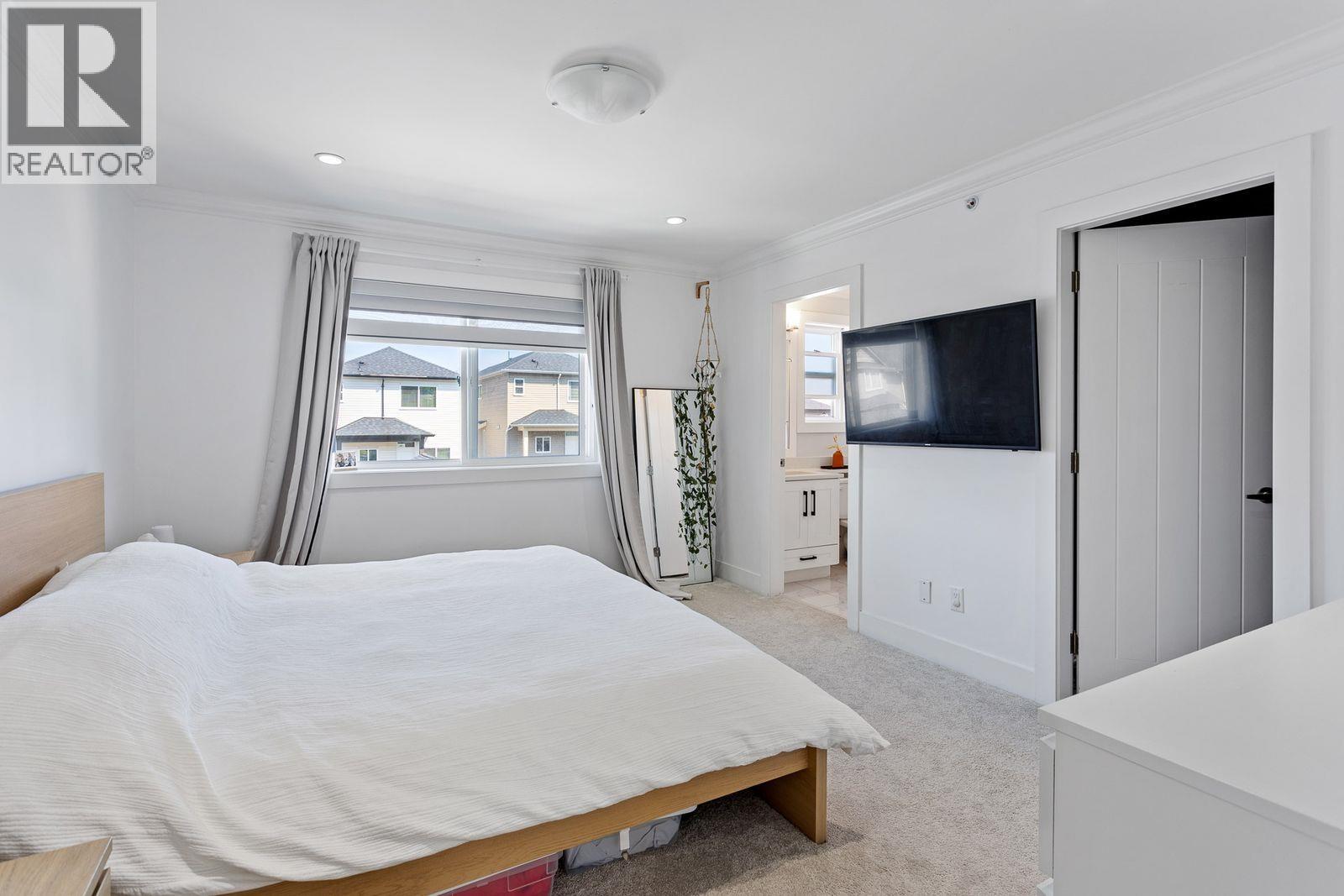 Photo 20 of 24297 101 A Avenue, Maple Ridge BC