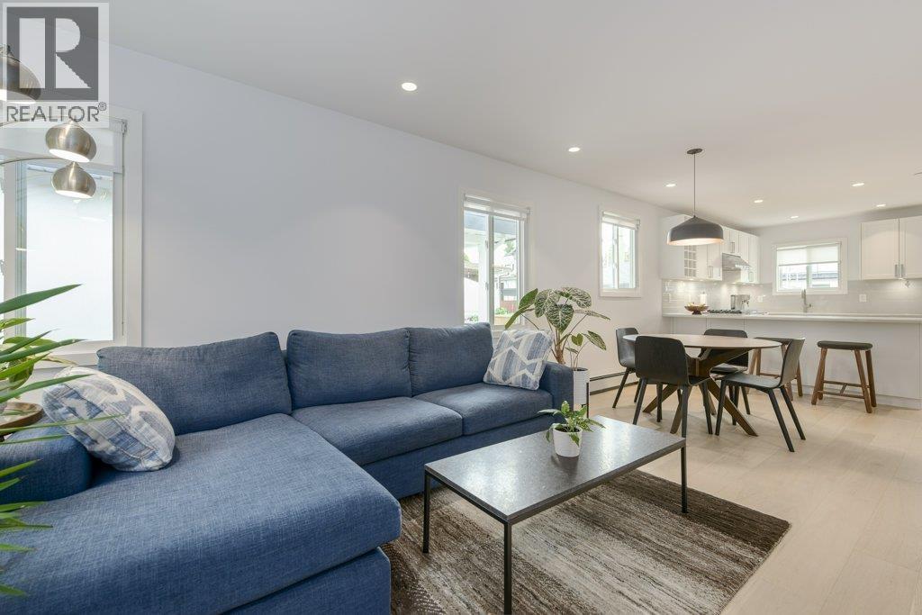 Photo 3 of 5051 Sherbrooke Street, Vancouver BC
