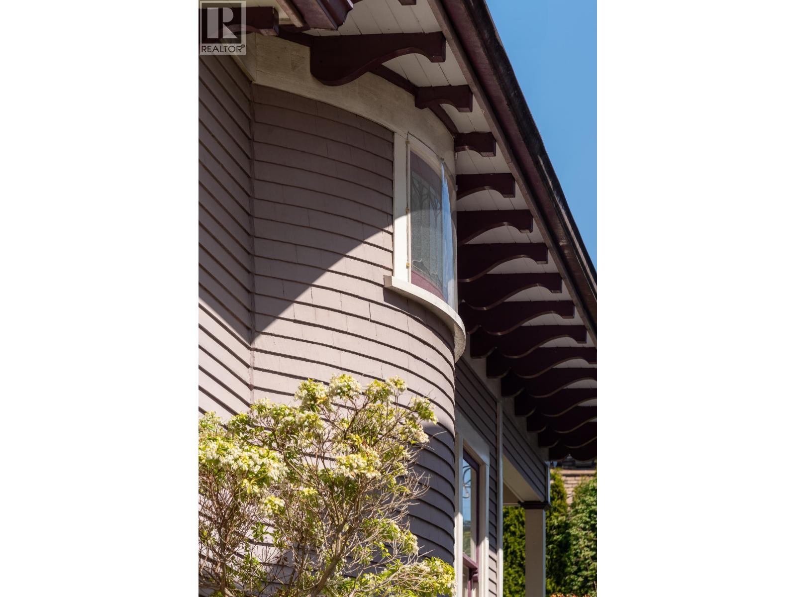 Photo 25 of 329 Pine Street, New Westminster BC