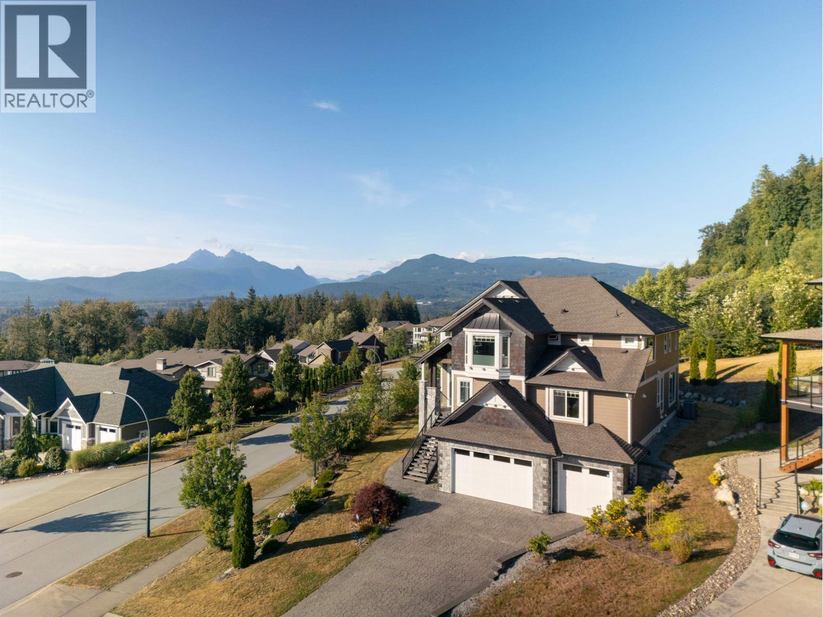 Photo 1 of 10930 Carmichael Street, Maple Ridge BC
