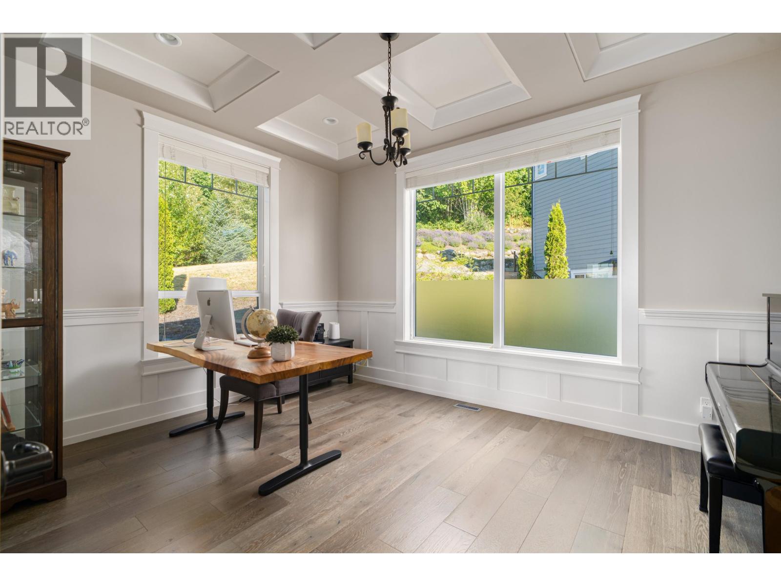 Photo 16 of 10930 Carmichael Street, Maple Ridge BC