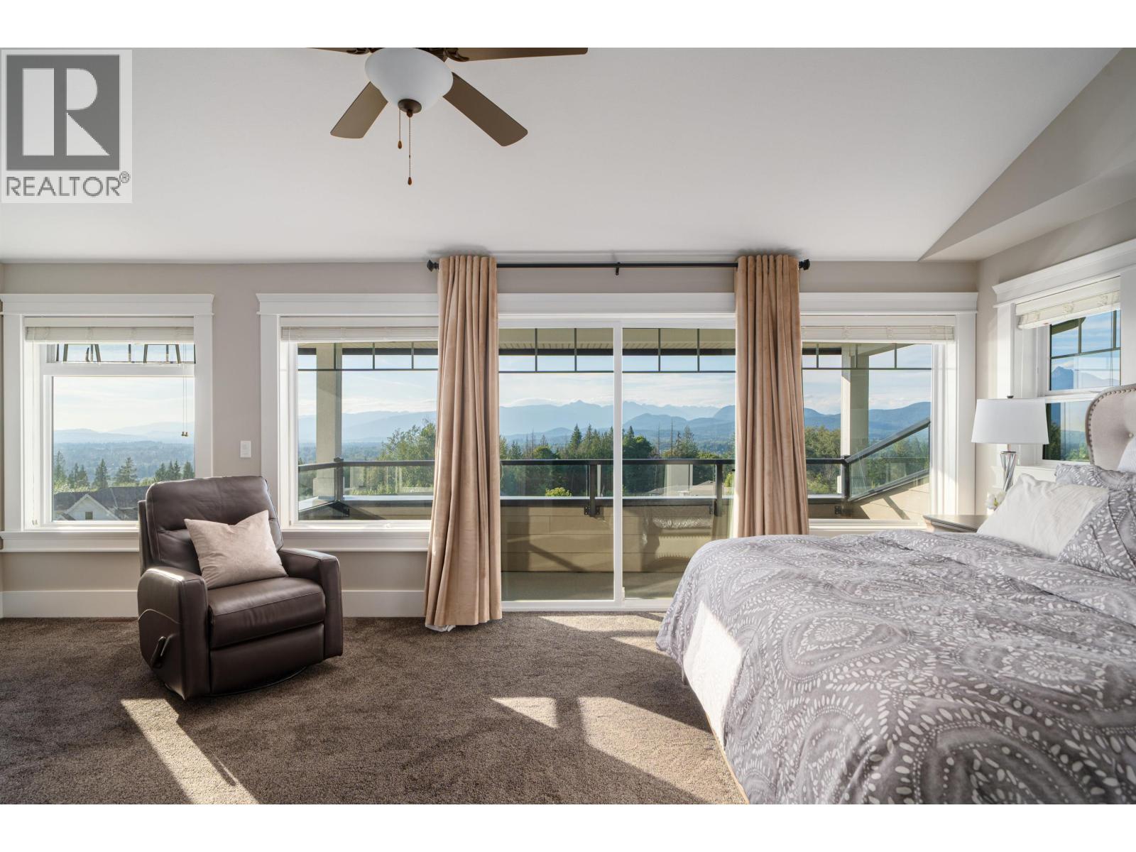 Photo 19 of 10930 Carmichael Street, Maple Ridge BC