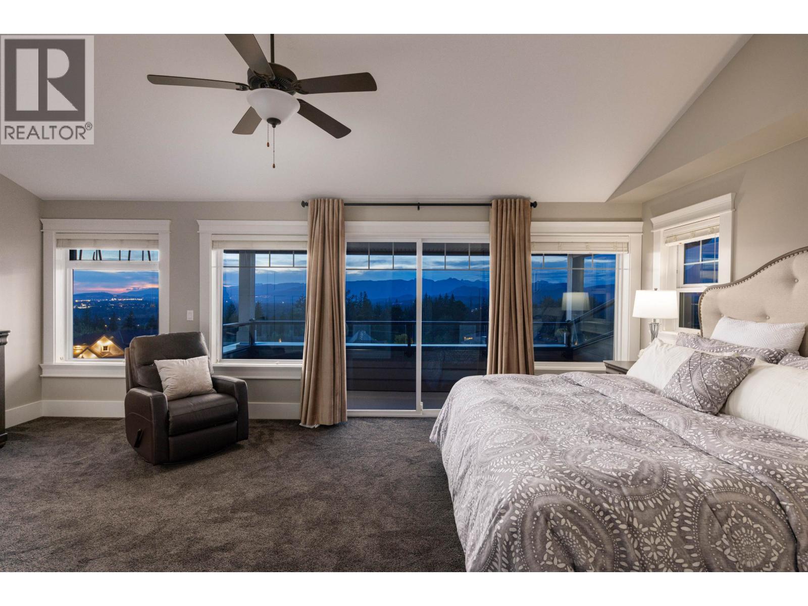 Photo 20 of 10930 Carmichael Street, Maple Ridge BC