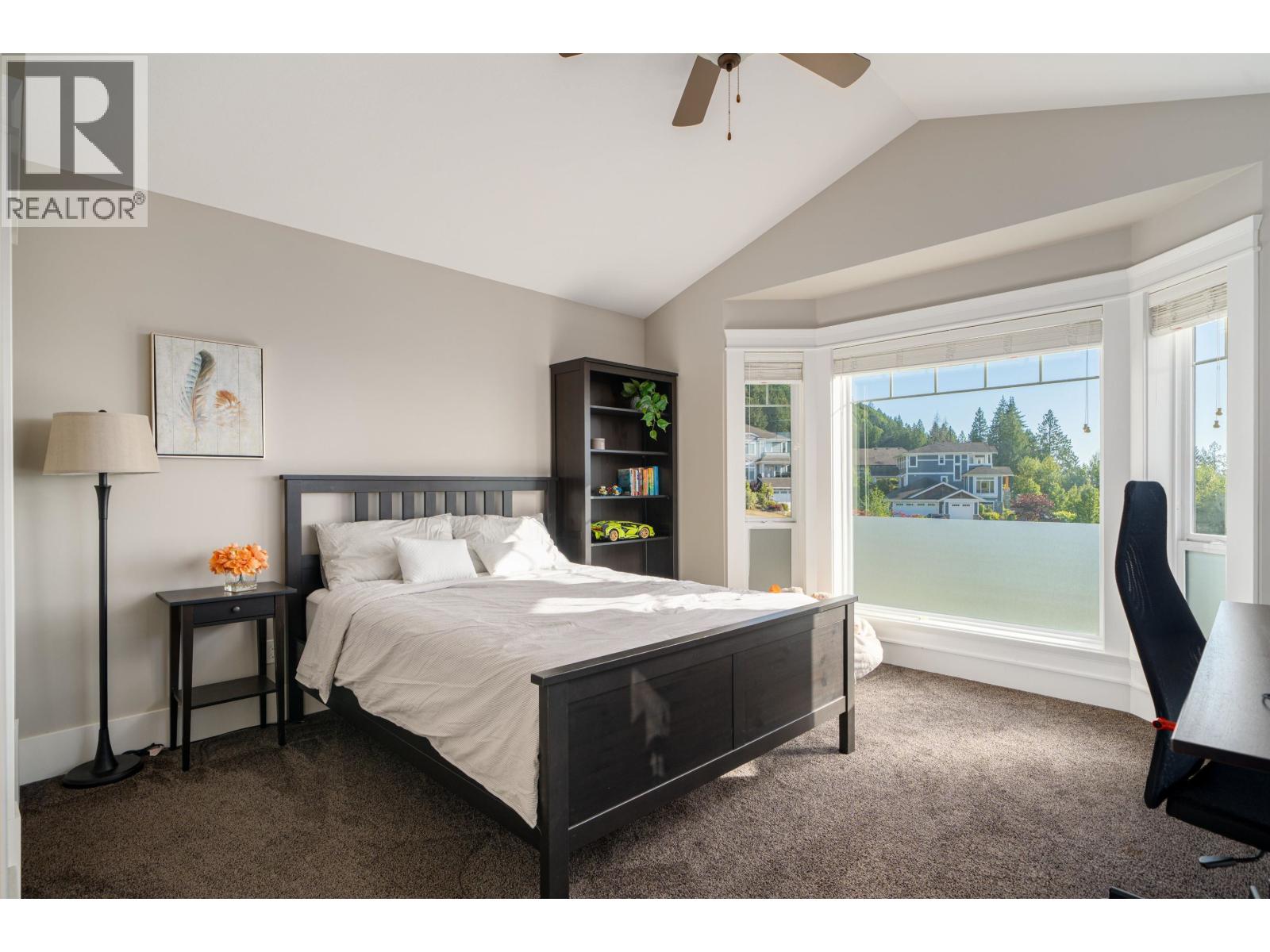Photo 25 of 10930 Carmichael Street, Maple Ridge BC