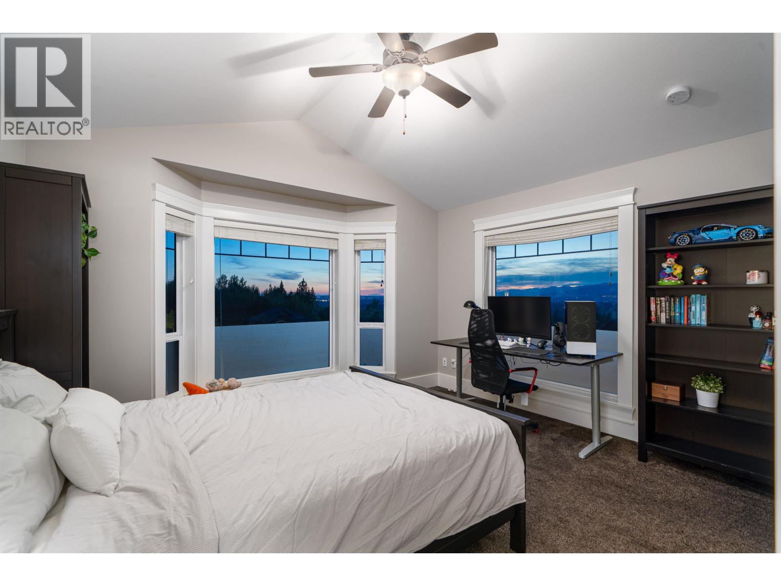 Photo 26 of 10930 Carmichael Street, Maple Ridge BC