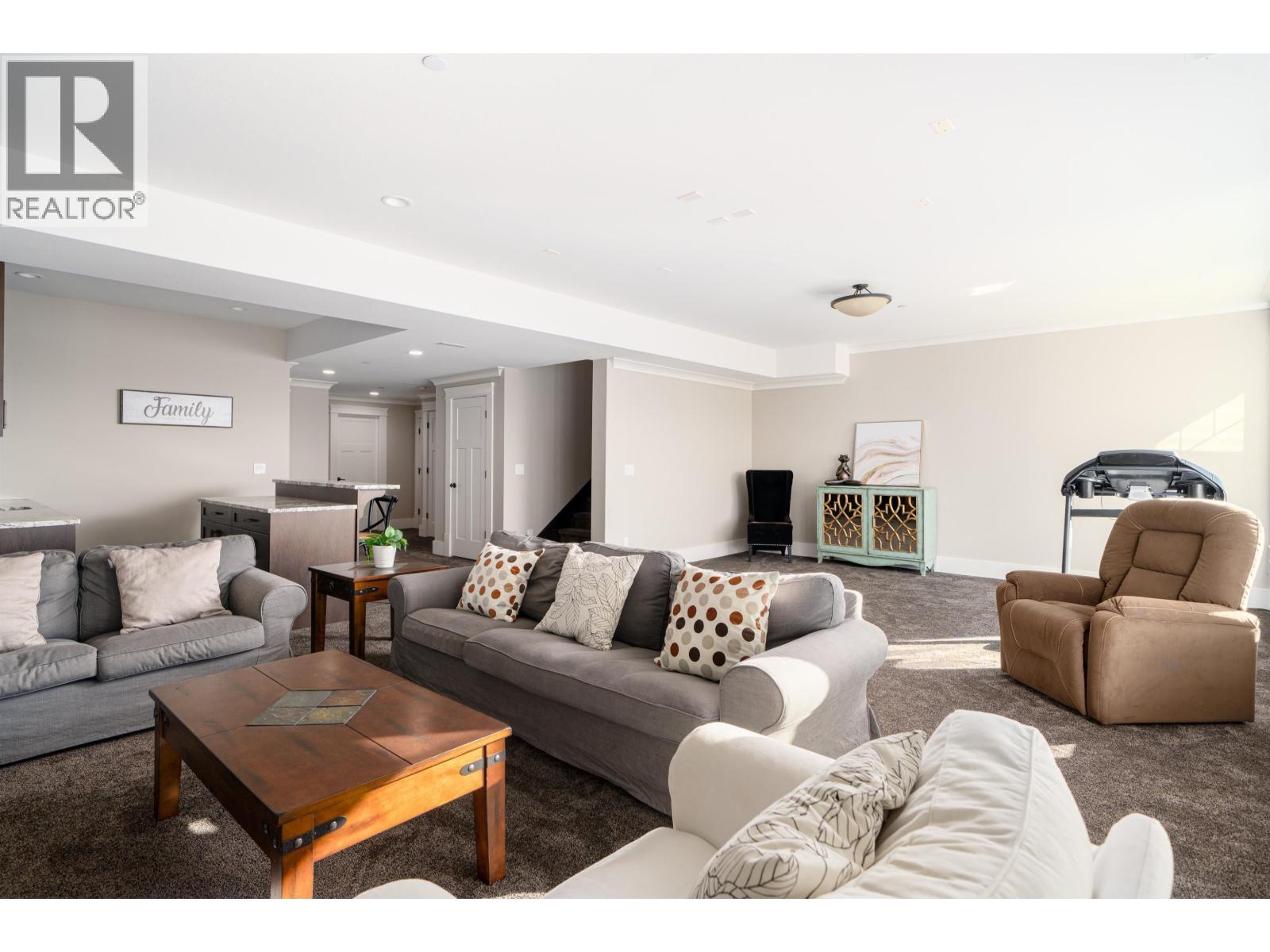 Photo 28 of 10930 Carmichael Street, Maple Ridge BC