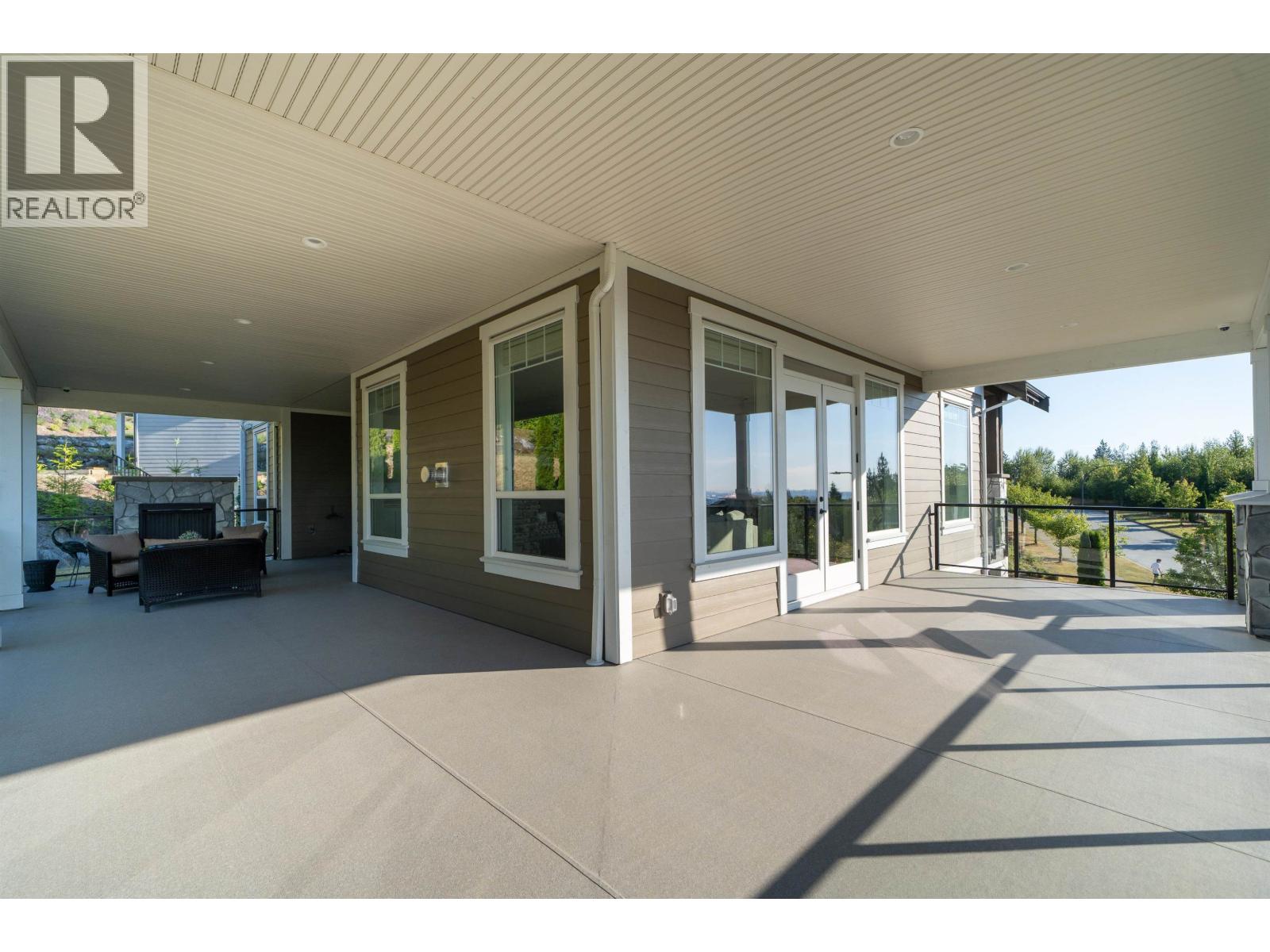 Photo 37 of 10930 Carmichael Street, Maple Ridge BC