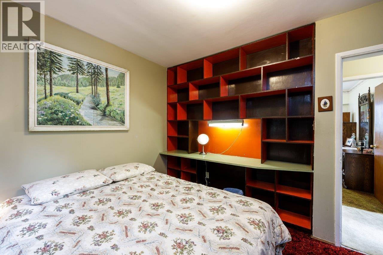 Photo 39 of 697 Plymouth Drive, North Vancouver BC