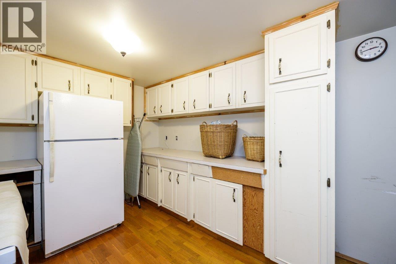 Photo 38 of 697 Plymouth Drive, North Vancouver BC