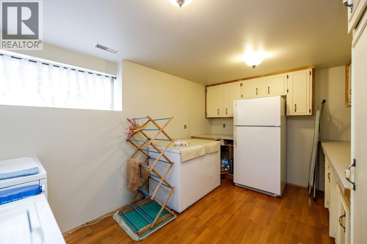 Photo 25 of 697 Plymouth Drive, North Vancouver BC