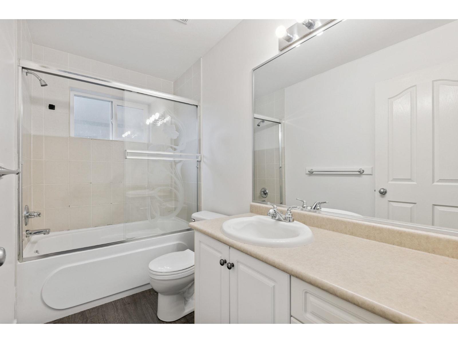Photo 20 of 15939 91 A Avenue, Surrey BC