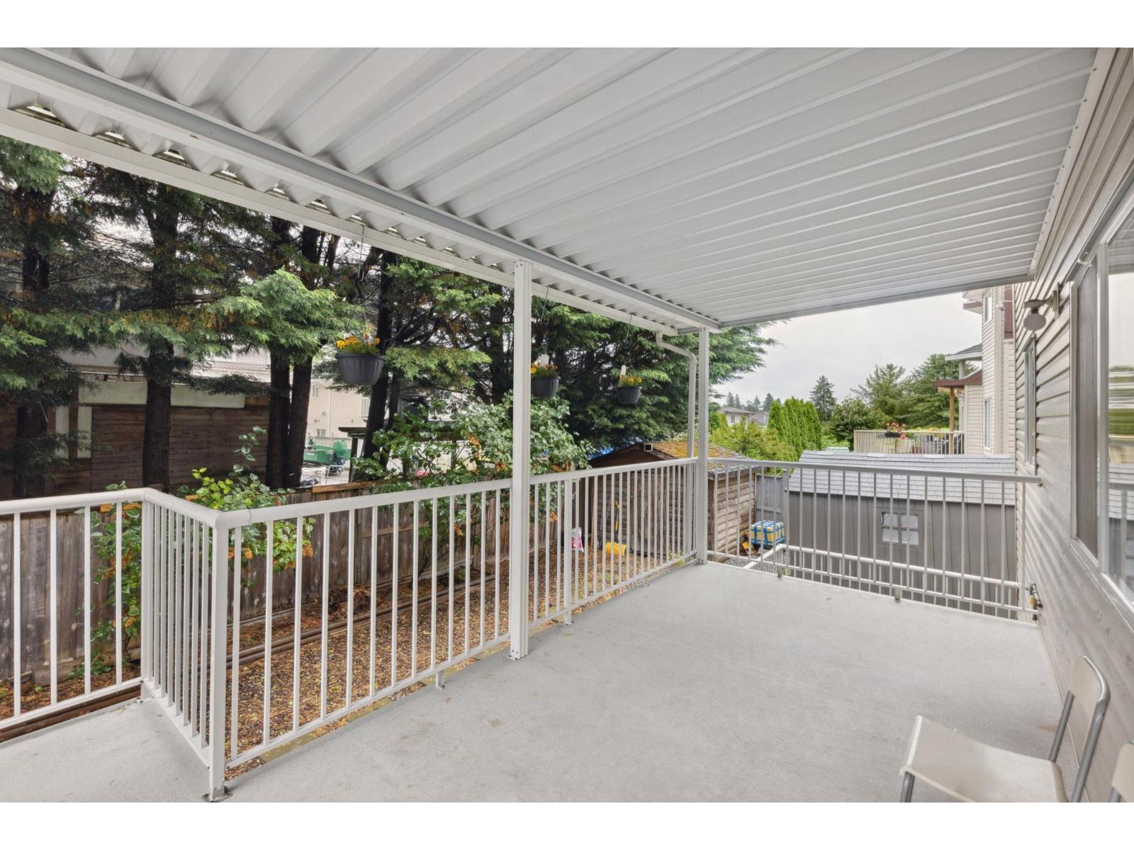 Photo 39 of 15939 91 A Avenue, Surrey BC
