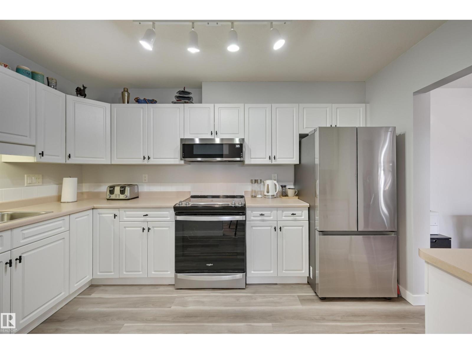 Photo 25 of 304 6220 Fulton Rd Nw, Edmonton AB