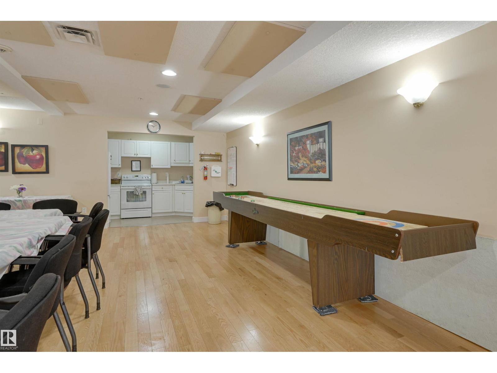 Photo 6 of 304 6220 Fulton Rd Nw, Edmonton AB