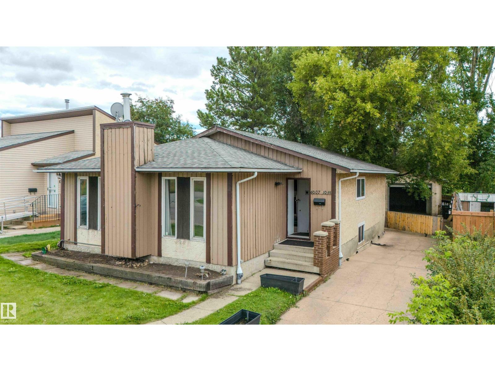 Photo 25 of 6007 10 Av Nw, Edmonton AB